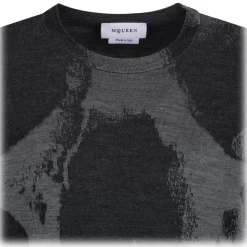 Alexander McQueen - Grey Skull Intarsia Sweater - Grey Charcoal - Alexander McQueen Exclusive Luxury Collection - Avvenice