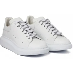 Alexander McQueen - Oversized Sneakers - White - Alexander McQueen Exclusive Luxury Collection - Avvenice