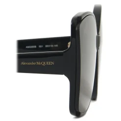 Alexander McQueen - Sunglasses with Outstanding Lenses - Black - Alexander McQueen Eyewear - Avvenice