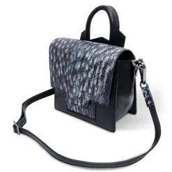 Ammoment - Ostrich in Tahitian Pearl Black - Leather Lexi Crossbody Bag - Avvenice