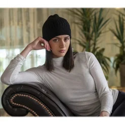 Avvenice - Precious Cashmere Ribbed Cap - Black - Handmade in Italy - Exclusive Luxury Collection - Avvenice