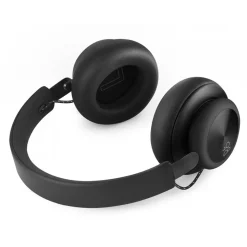 Bang & Olufsen - B&O Play - Beoplay H4 - Black - Wireless Over-Ear Headphones with a Focus on Pure Essentials - Avvenice