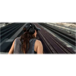 Bang & Olufsen - B&O Play - Beoplay H4 - Black - Wireless Over-Ear Headphones with a Focus on Pure Essentials - Avvenice