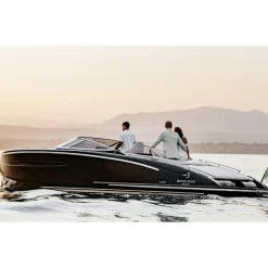 Bertoldi Boats - Exclusive Aperitif - Lake Garda - Exclusive Luxury Private Tour - Yacht - Panoramic Cruise - Avvenice