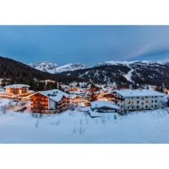 Billion Travel - Winter Alps - Ski Paradise - Exclusive Luxury Tour - Italy - Avvenice