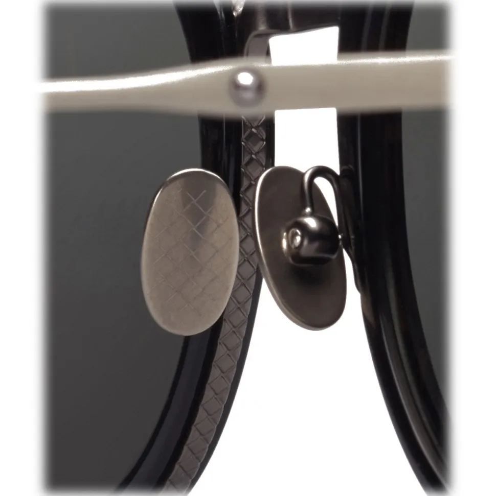 Bottega Veneta - Acetate Transparent Shiny Black Cat Eye Sunglasses - Sunglasses - Bottega Veneta Eyewear - Avvenice