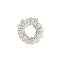 by Dariia Day - Silk Scrunchie - Powder White - Fashion - Accessories - Mulberry Silk - Artisan Silk Scrunchie - Luxury - Avvenice