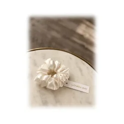 by Dariia Day - Silk Scrunchie - Powder White - Fashion - Accessories - Mulberry Silk - Artisan Silk Scrunchie - Luxury - Avvenice