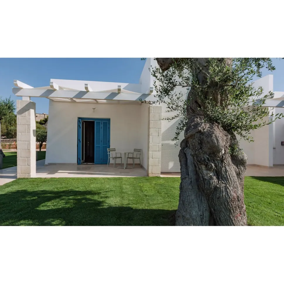 Cala Ponte Resort & Spa - Calaponte Marina - 4 Days 3 Nights - Avvenice