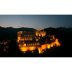 Castel Brando - Living in Court - 4 Days 3 Nights - Avvenice
