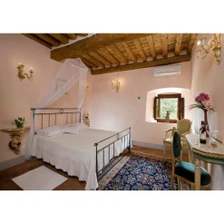 Castello di Meleto - Feeling The Silence of Wine and Relaxation - History - Art - 4 Days 3 Nights - Avvenice