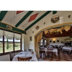 Castello di Spessa Golf & Wine Resort - Discovering Santarosa - 2 Days 1 Night - Avvenice