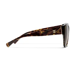 Chanel - Butterfly Sunglasses - Dark Tortoise Brown - Chanel Eyewear - Avvenice