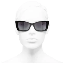 Chanel - Rectangle Sunglasses - Black Gray Gradient - Chanel Eyewear - Avvenice