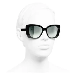 Chanel - Square Sunglasses - Black Green mirror - Chanel Eyewear - Avvenice