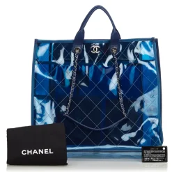 Chanel Vintage - 2018 Quilted PVC Large Coco Splash Shopping Tote Bag - Blue - PVC Handbag - Luxury High Quality - Avvenice