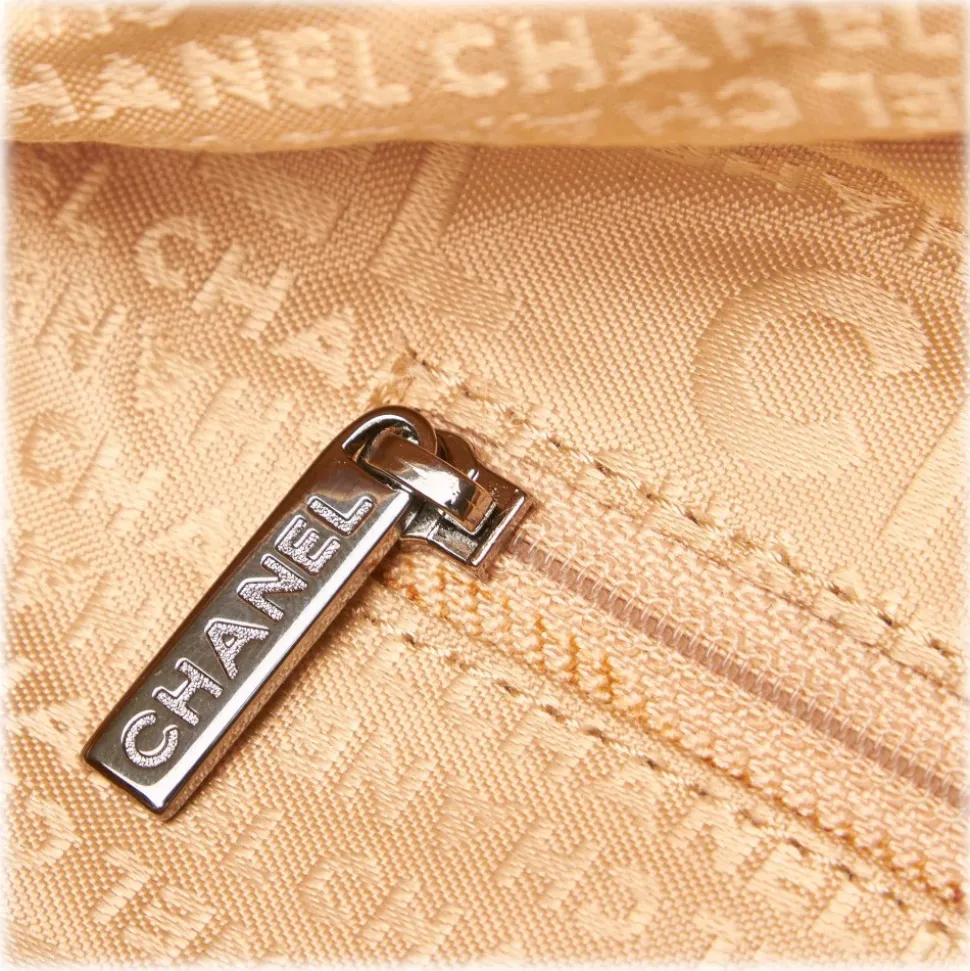 Chanel Vintage - Caviar Leather Shoulder Bag - White Ivory - Caviar Leather Handbag - Luxury High Quality - Avvenice