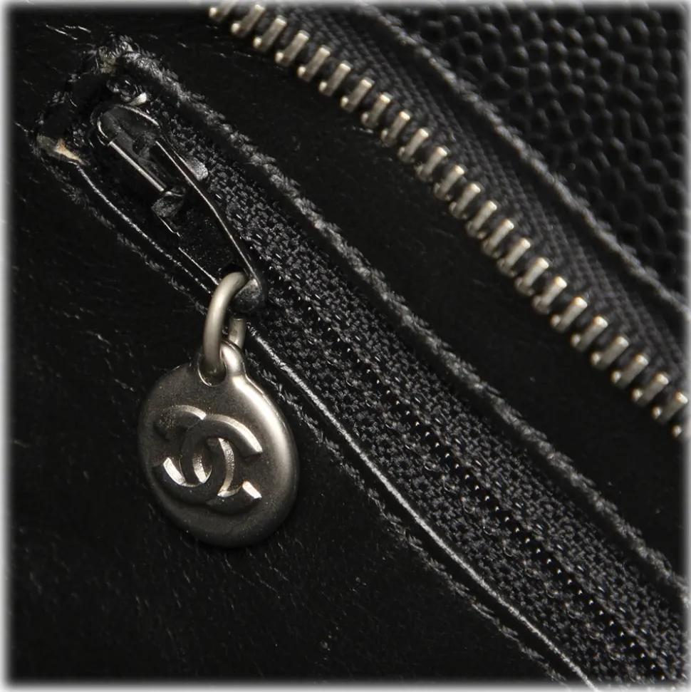 Chanel Vintage - Caviar Medallion Tote Bag - Black - Caviar Leather Handbag - Luxury High Quality - Avvenice