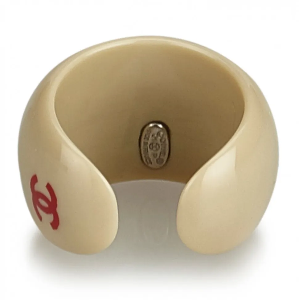 Chanel Vintage - Coco Resin Ring - White Ivory - Chanel Ring - Luxury High Quality - Avvenice