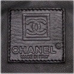 Chanel Vintage - Fur Tote Bag - Black - Fur Handbag - Luxury High Quality - Avvenice