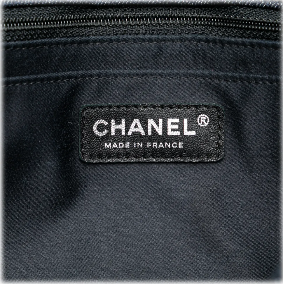Chanel Vintage - Jumbo Embroidered Denim Perfume Bottle Single Flap - Black - Leather and Lambskin Handbag - Luxury High Quality - Avvenice