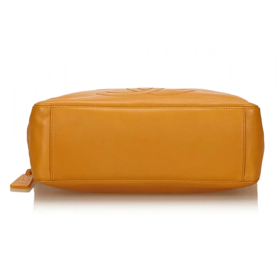 Chanel Vintage - Leather Shoulder Bag - Orange - Leather Handbag - Luxury High Quality - Avvenice