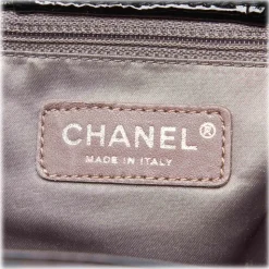 Chanel Vintage - Luxe Ligne Accordion Flap Bag - Black - Leather Handbag - Luxury High Quality - Avvenice