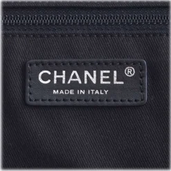 Chanel Vintage - Matelasse Chain Nylon Flap Shoulder Bag - Black - Leather and Canvas Handbag - Luxury High Quality - Avvenice