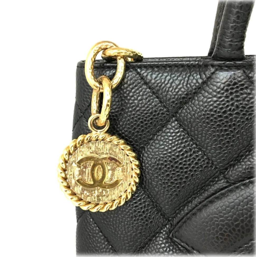 Chanel Vintage - Medallion Caviar Leather Tote Bag - Black - Caviar Leather Handbag - Luxury High Quality - Avvenice