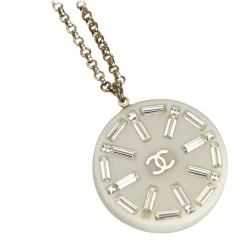 Chanel Vintage - Medallion Pendant Necklace - Gold - Necklace Chanel - Luxury High Quality - Avvenice