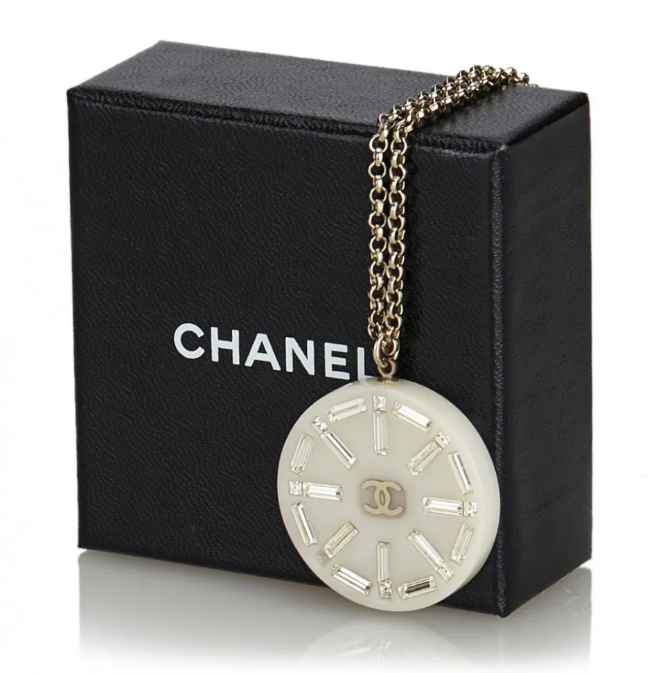 Chanel Vintage - Medallion Pendant Necklace - Gold - Necklace Chanel - Luxury High Quality - Avvenice