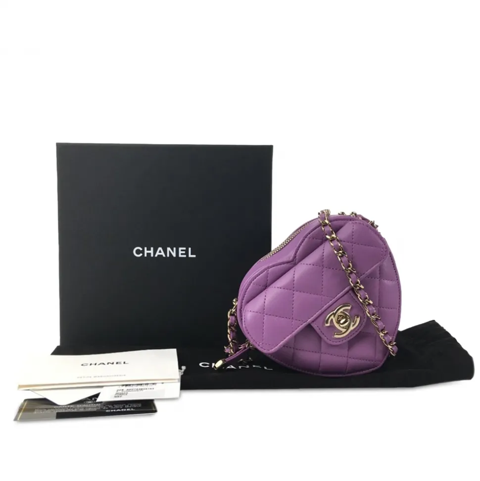 Chanel Vintage - Mini Lambskin CC in Love Heart Crossbody - Purple - Leather and Lambskin Handbag - Luxury High Quality - Avvenice