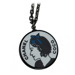 Chanel Vintage - Round Pendant Necklace - Silver - Necklace Chanel - Luxury High Quality - Avvenice