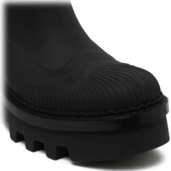 Chloé - Black Raina Boots - Chloé Exclusive Luxury Collection - Avvenice