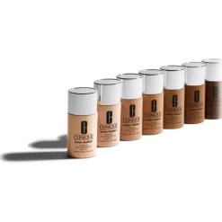 Clinique - Even Better™ Makeup Broad Spectrum SPF 15 - Foundations - Luxury - Avvenice