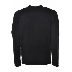 C.P. Company - Round Neck with Embossed Sleeve - Black - Shirt - Luxury Exclusive Collection - Avvenice