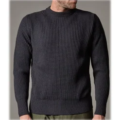 Cruna - Crewneck Sweater in Wool - 657 - Night Blue - Handmade in Italy - Luxury High Quality Sweater - Avvenice