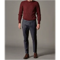 Cruna - Marais Trousers in Wool Flannel - 628 - Night Blue - Handmade in Italy - Luxury High Quality Pants - Avvenice