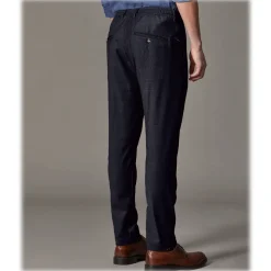 Cruna - Mitte Trousers in Wool Flannel - 628 - Night Blue - Handmade in Italy - Luxury High Quality Pants - Avvenice