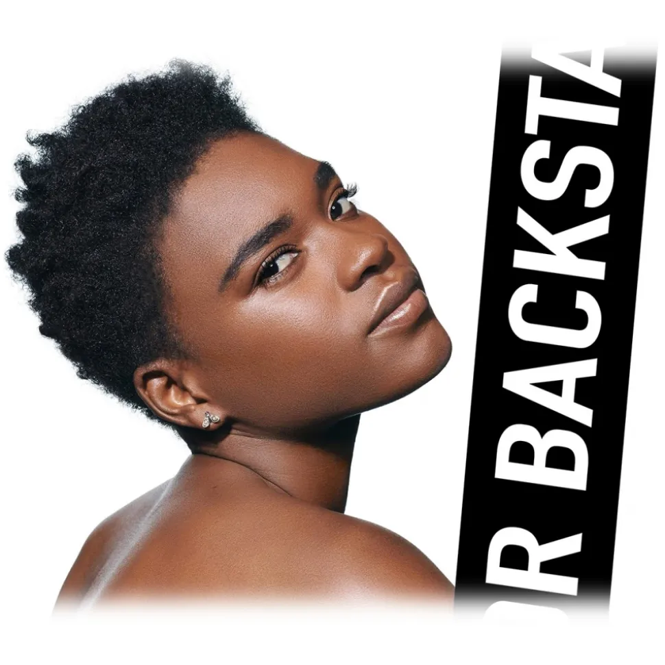 Dior - Dior Backstage Face & Body Foundation - Face & Body foundation - Luxury - Avvenice