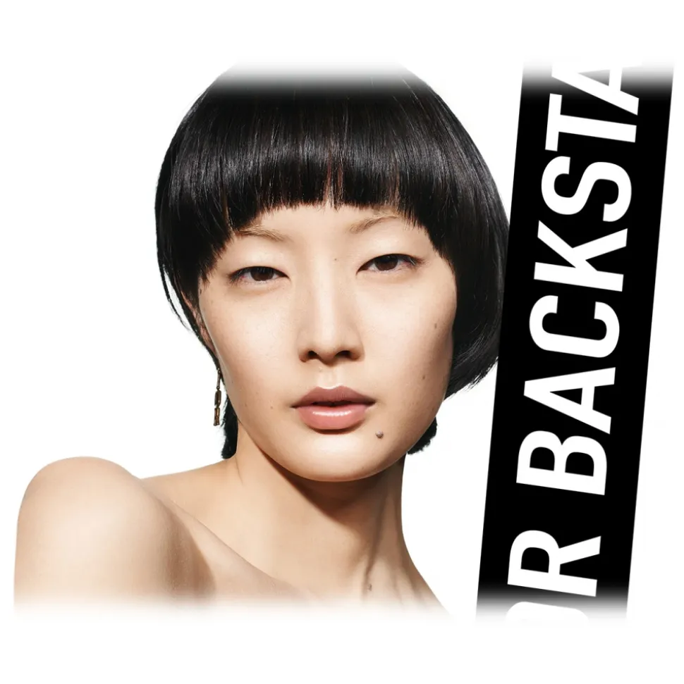 Dior - Dior Backstage Face & Body Foundation - Face & Body foundation - Luxury - Avvenice