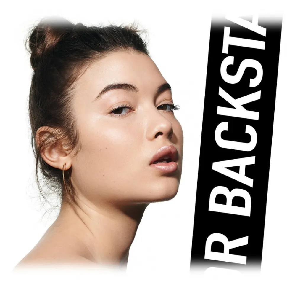 Dior - Dior Backstage Face & Body Foundation - Face & Body foundation - Luxury - Avvenice