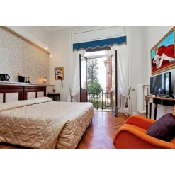 Domus Monamì Luxury Suites - Discovering Rome - 4 Days 3 Nights - Suite Augusto - Rome Exclusive Luxury - Avvenice