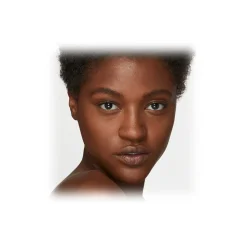 Estée Lauder - Double Wear Stay-in-Place Makeup - Luxury - Avvenice
