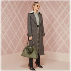 Fendi - Cut-Eye - Silver Cat-Eye Tulip Sunglasses - AI18 Fashion Show - Sunglasses - Fendi Eyewear - Avvenice