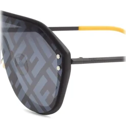 Fendi - Fendi Fabulous - Shield Sunglasses - Black - Sunglasses - Fendi Eyewear - Avvenice