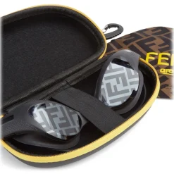 Fendi - Fendi Swim - Fashion Show Swim Goggles - Black - Sunglasses - Fendi Eyewear - Avvenice