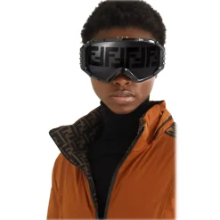 Fendi - Studded Ski Goggles - Black - Sunglasses - Ski Mask - Fendi Eyewear - Avvenice