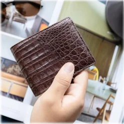 Gian Ferrente - Est. 1982 - Classic Bi-Fold Leather Wallet in Crocodile Belly - Brown - Luxury High Quality - Avvenice