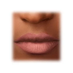 Giorgio Armani - Lip Maestro The Original - A Velvety Matte Liquid Lipstick with a Creamy Texture - Luxury - Avvenice